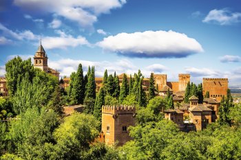 Alhambra in Granada © mrks_v - stock.adobe.com